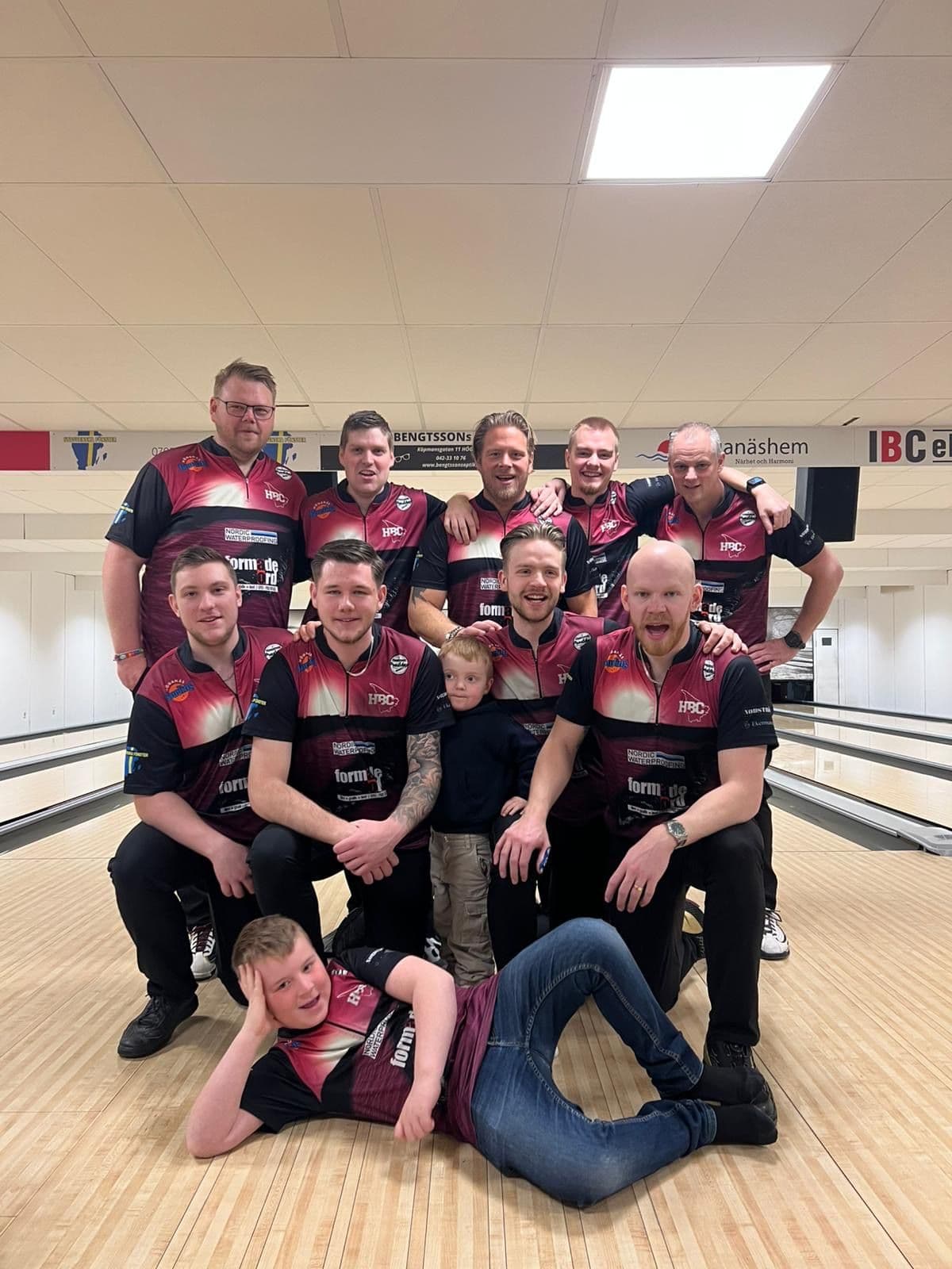 Kval väntar för A laget